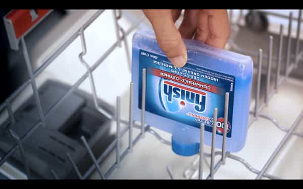 Eliminate dishwasher bad smell
